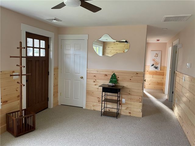 14 Douglas Circle, Smithfield, RI 02828