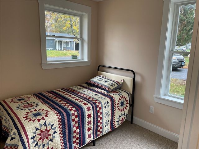 14 Douglas Circle, Smithfield, RI 02828