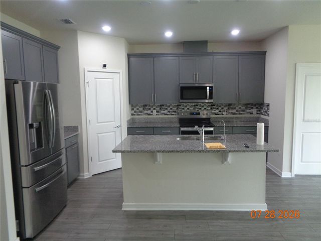 2023 CANOPY TERRACE BOULEVARD, Deland, FL 32724