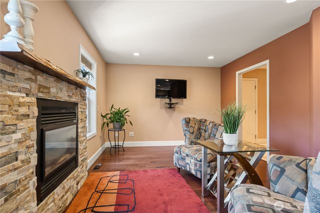 603 Brook Ct, Lynden, WA 98264