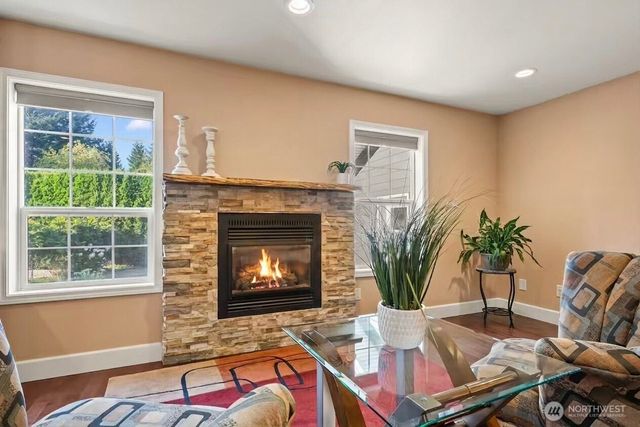 603 Brook Ct, Lynden, WA 98264