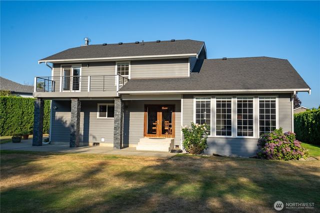 603 Brook Ct, Lynden, WA 98264