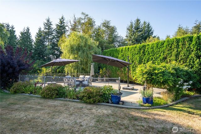 603 Brook Ct, Lynden, WA 98264