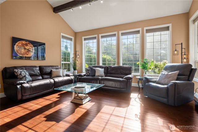 603 Brook Ct, Lynden, WA 98264