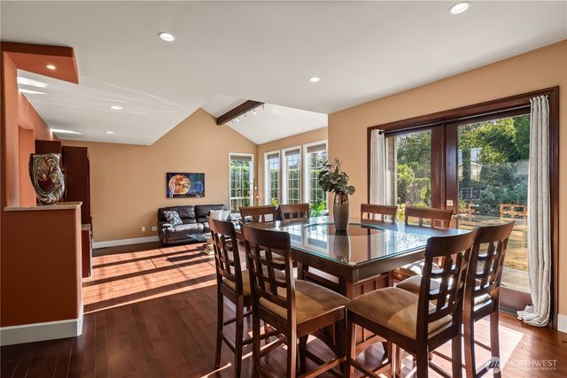 603 Brook Ct, Lynden, WA 98264
