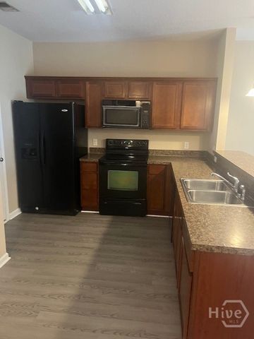 45 Canyon Oak Lp, Richmond Hill, GA 31324