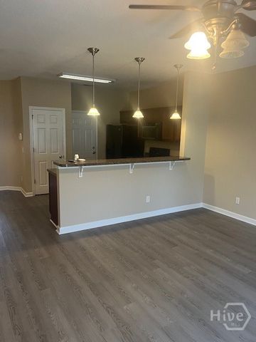 45 Canyon Oak Lp, Richmond Hill, GA 31324