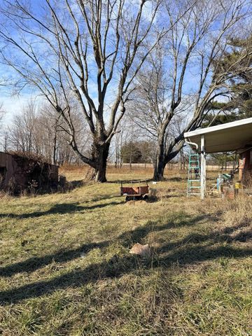 5111 N State Road 61, Boonville, IN 47601