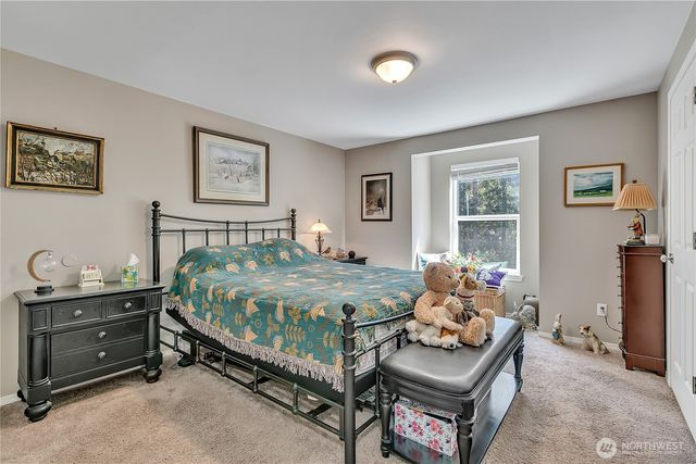 10 E Lynda Lane W, Shelton, WA 98584