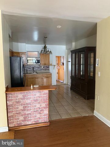 7 N EAST AVE, Baltimore, MD 21224