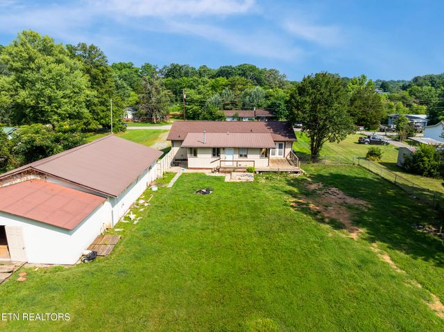 122 Doris Lane, Maryville, TN 37803