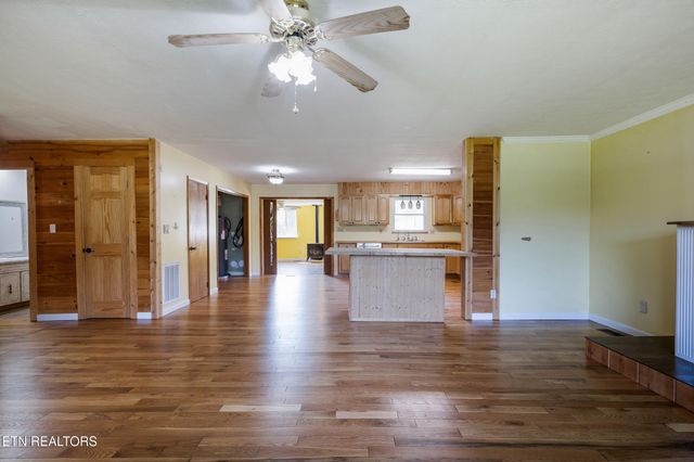 122 Doris Lane, Maryville, TN 37803