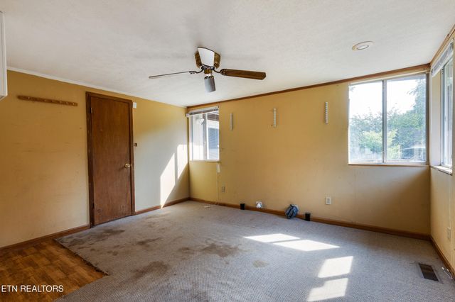 122 Doris Lane, Maryville, TN 37803