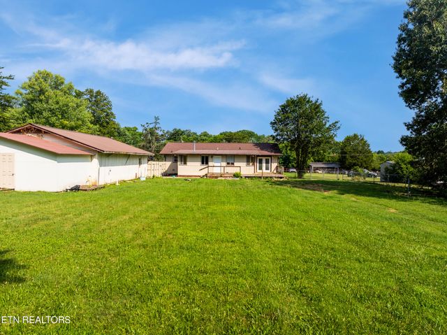 122 Doris Lane, Maryville, TN 37803