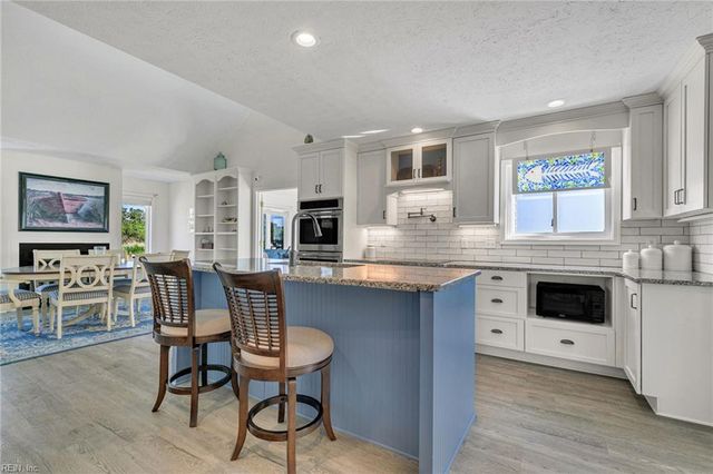 912 Sand Bank RD, Port Haywood, VA 23138