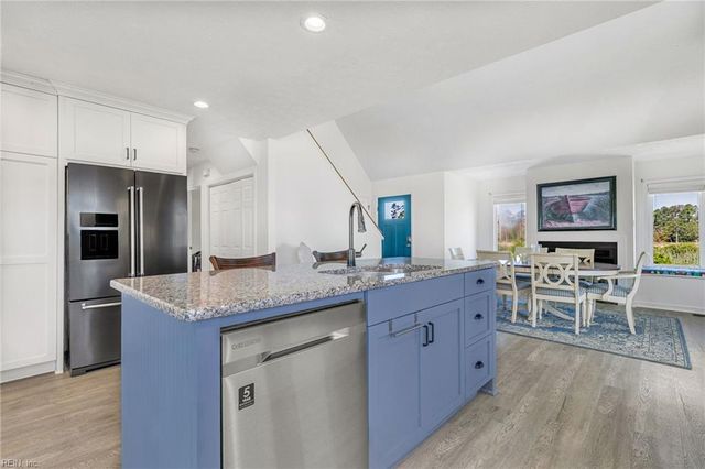 912 Sand Bank RD, Port Haywood, VA 23138