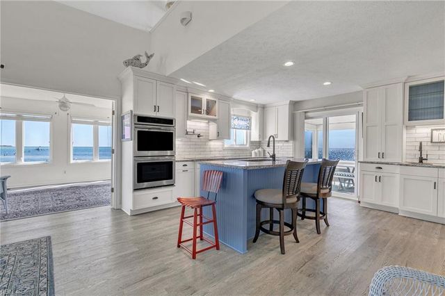 912 Sand Bank RD, Port Haywood, VA 23138