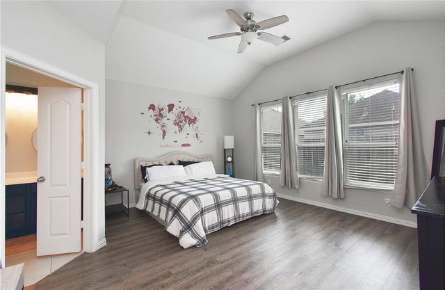 9919 Silver Terrace Drive, Rosharon, TX 77583
