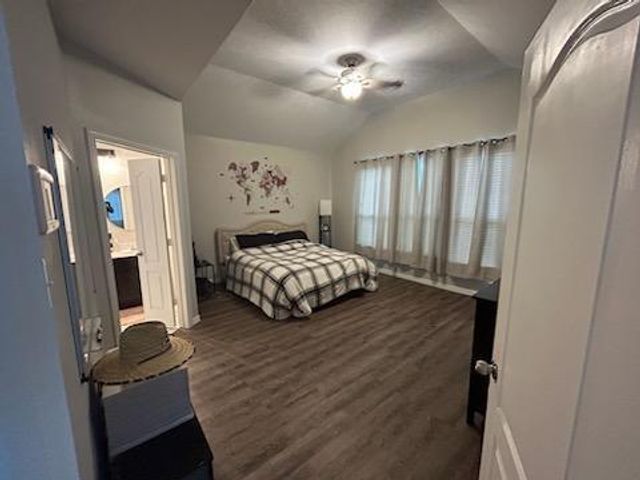 9919 Silver Terrace Drive, Rosharon, TX 77583
