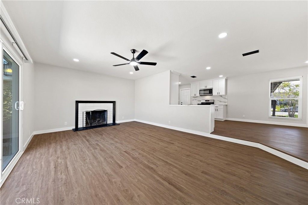 Image 3 of property listing at 5197 Cumberland Drive, Cypress, CA 90630