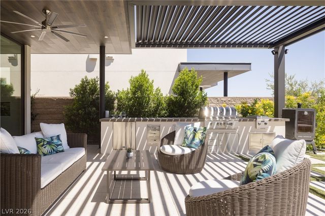 678 Blackrock Rim Drive, Henderson, NV 89012