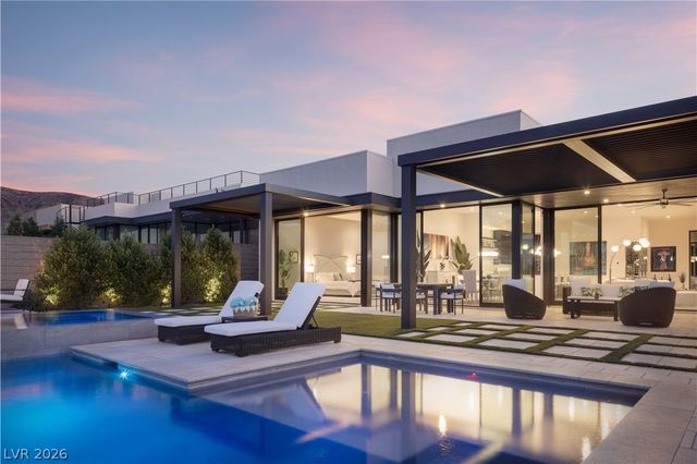678 Blackrock Rim Drive, Henderson, NV 89012