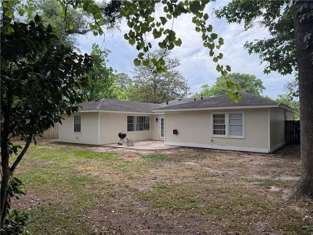 2769 N Chadwick Drive, Mobile, AL 36606