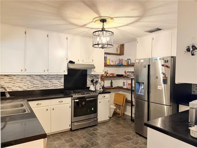 2769 N Chadwick Drive, Mobile, AL 36606