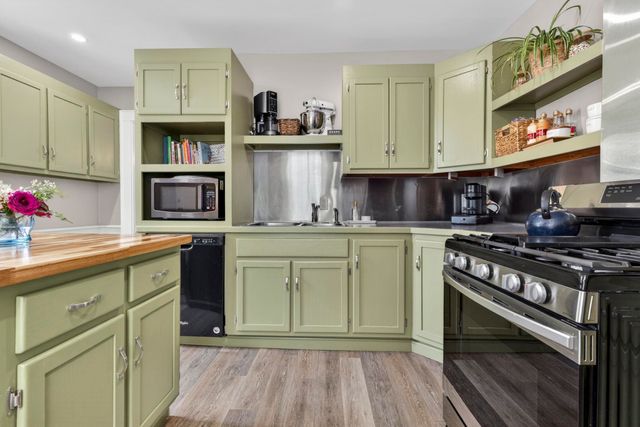 11 W Concord Street, Dover, NH 03820