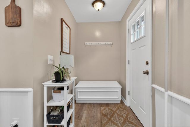 11 W Concord Street, Dover, NH 03820