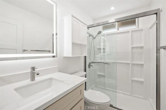 92 Orchard, Irvine, CA 92618