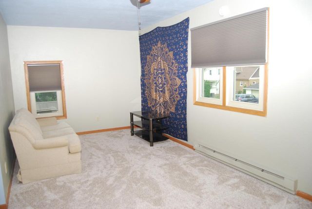 702 2nd AVENUE, West Bend, WI 53095