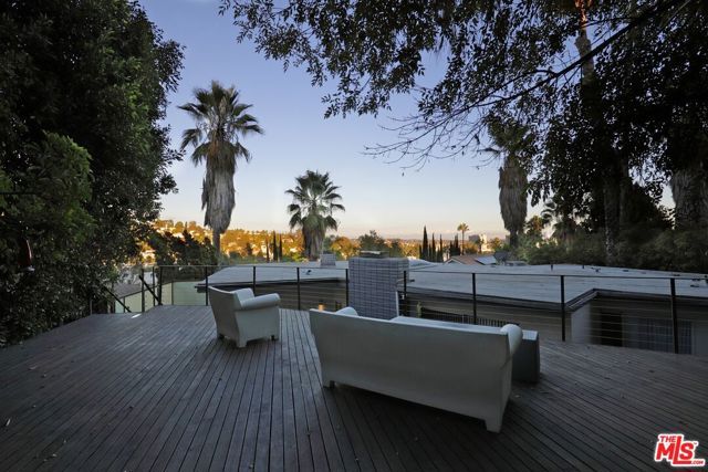 6767 Whitley Terrace, Los Angeles, CA 90068