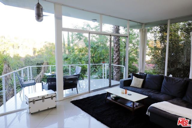 6767 Whitley Terrace, Los Angeles, CA 90068