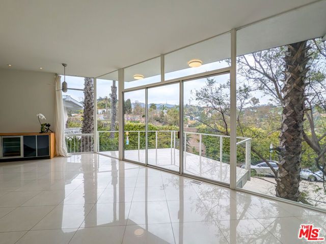 6767 Whitley Terrace, Los Angeles, CA 90068