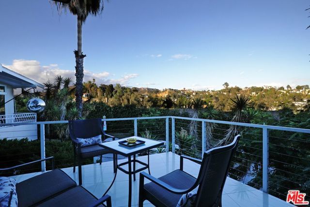 6767 Whitley Terrace, Los Angeles, CA 90068