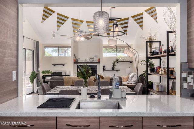 5318 E Beverly Fair Drive, Tucson, AZ 85712