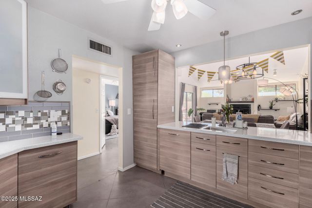 5318 E Beverly Fair Drive, Tucson, AZ 85712