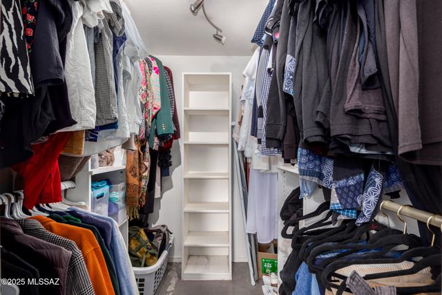 5318 E Beverly Fair Drive, Tucson, AZ 85712