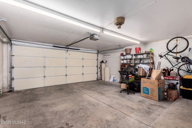 5318 E Beverly Fair Drive, Tucson, AZ 85712