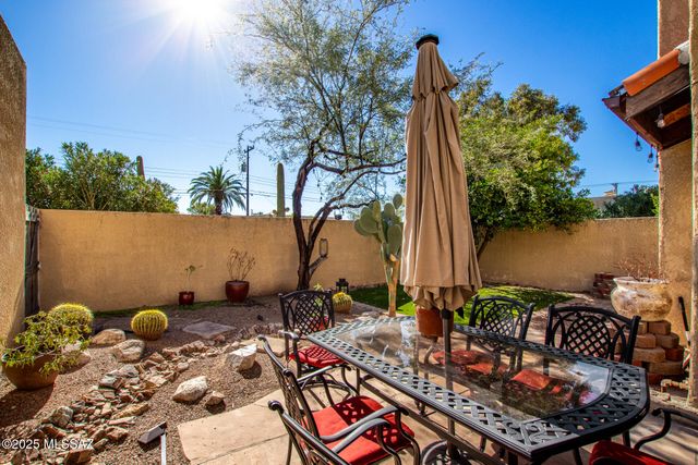 5318 E Beverly Fair Drive, Tucson, AZ 85712