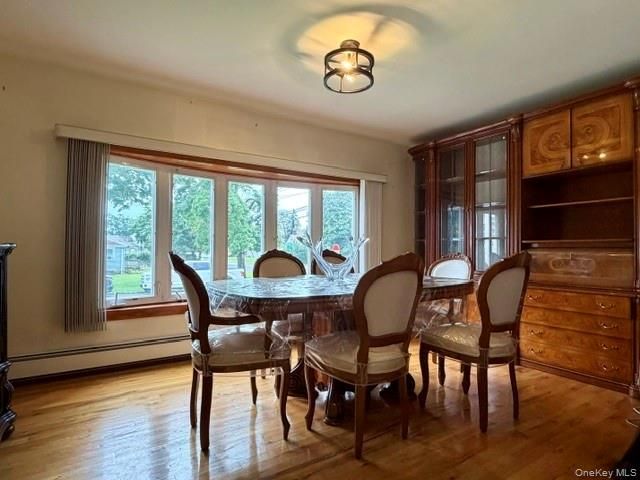 9 Jersey Street, Deer Park, NY 11729