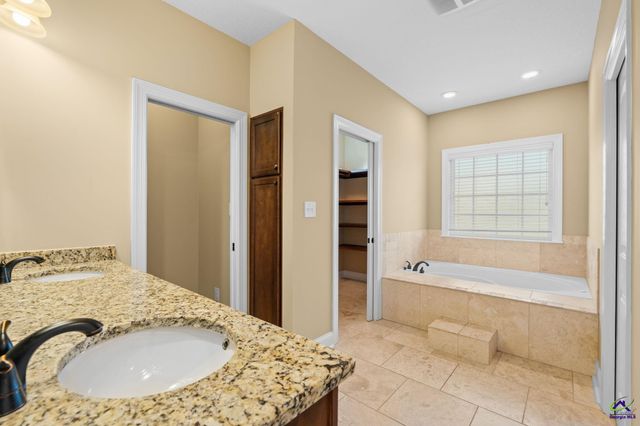 3003 Hackberry Terrace, Bonaire, GA 31005