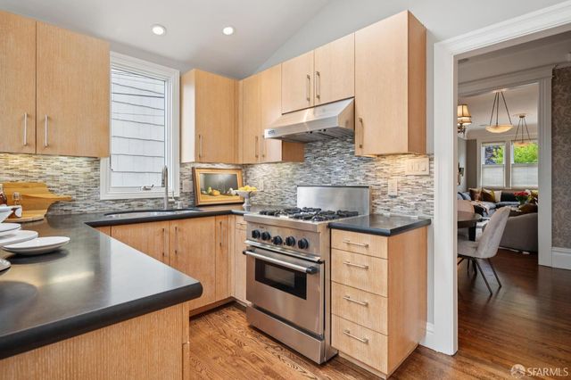 176 Caselli Avenue, San Francisco, CA 94114