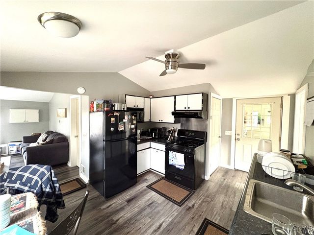 242 State Street, Auburn, NY 13021