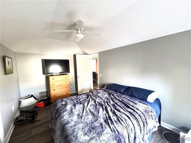 242 State Street, Auburn, NY 13021