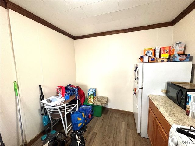 242 State Street, Auburn, NY 13021