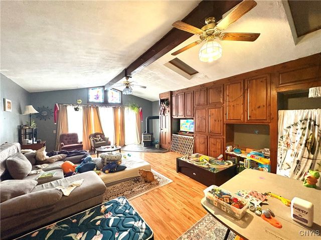 242 State Street, Auburn, NY 13021