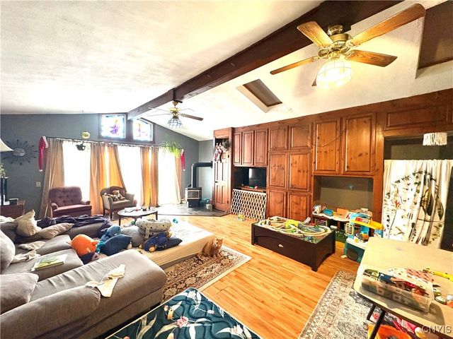 242 State Street, Auburn, NY 13021