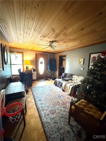 242 State Street, Auburn, NY 13021